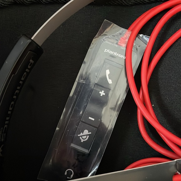 Plantronics Blackwire C5210 Headset New Open Box - Picture 4 of 5